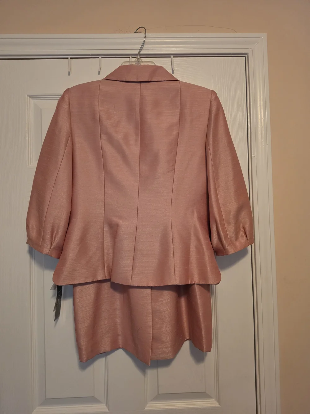 Le Suit Pink Two-Piece Blazer and Skirt Set